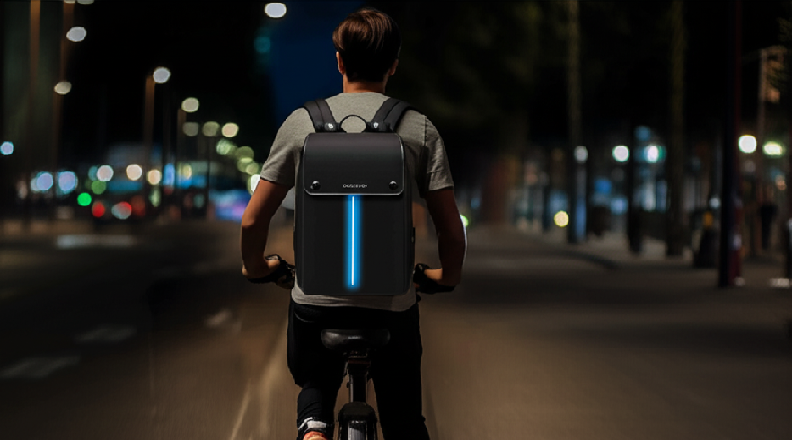 十字勋章智能背包